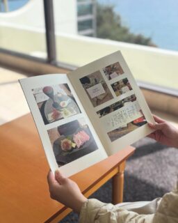 ご宿泊の思い出を、素敵なアルバムにして届けてくださいました📷✨

お客様が過ごされた時間が、こうして一冊の形になると
私たちにとっても特別な宝物のように感じます😌･:*+

指宿でのひとときが、
これからも何度でも思い出していただける
大切な記憶になっていますように✨

心温まる贈り物をありがとうございました☺️

またお会いできる日を、スタッフ一同楽しみにしております💓

#指宿 #指宿ロイヤルホテル #鹿児島 #鹿児島旅行 #温泉旅行